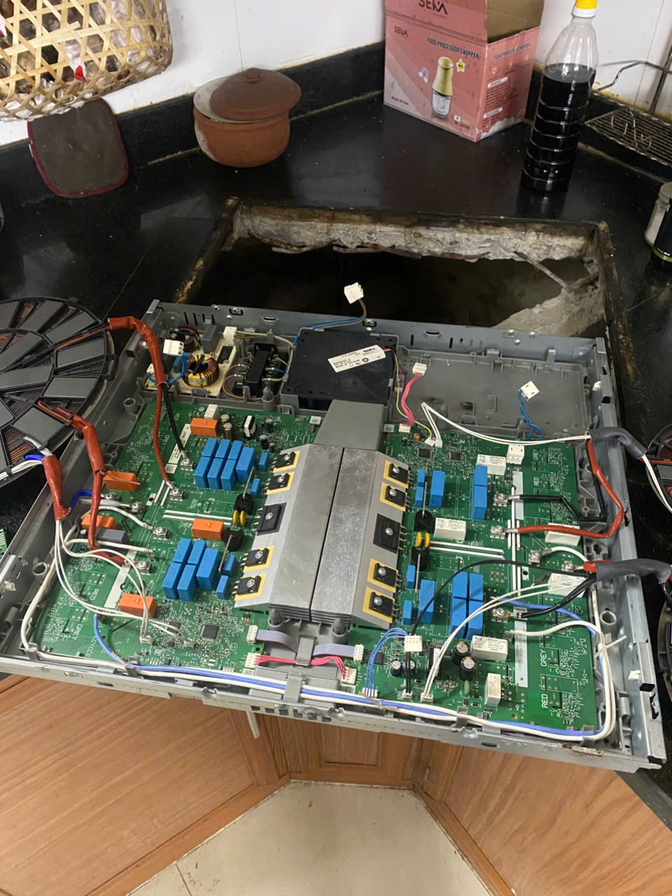 Bảo hành & sửa bếp điện từ Fagor uy tín Bảo hành & sửa bếp điện từ Fagor uy tín