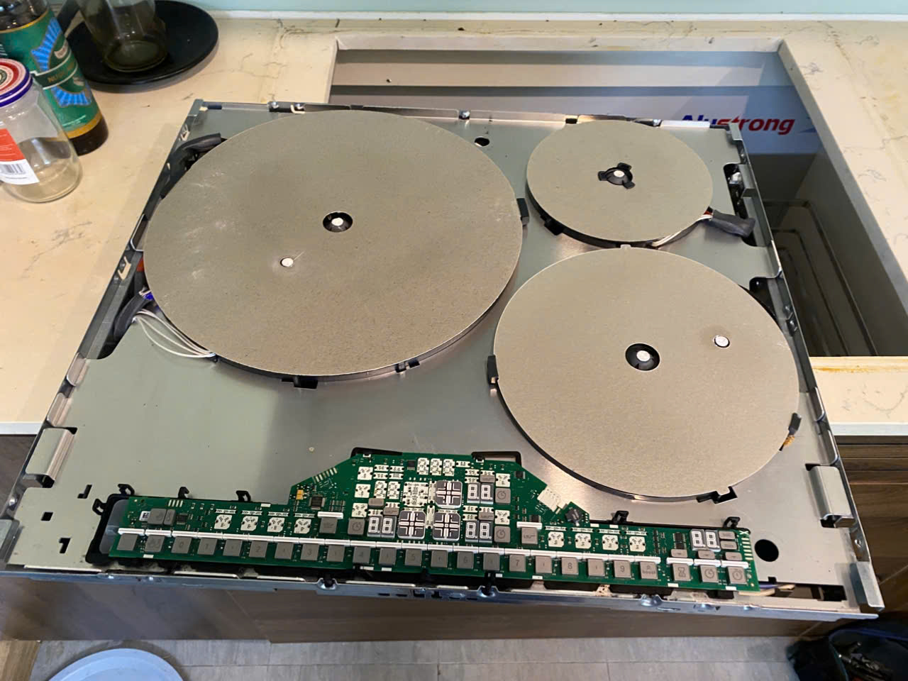 Sửa bếp từ không nhận cảm ứng tại nhà uy tín Sửa bếp từ không nhận cảm ứng tại nhà uy tín